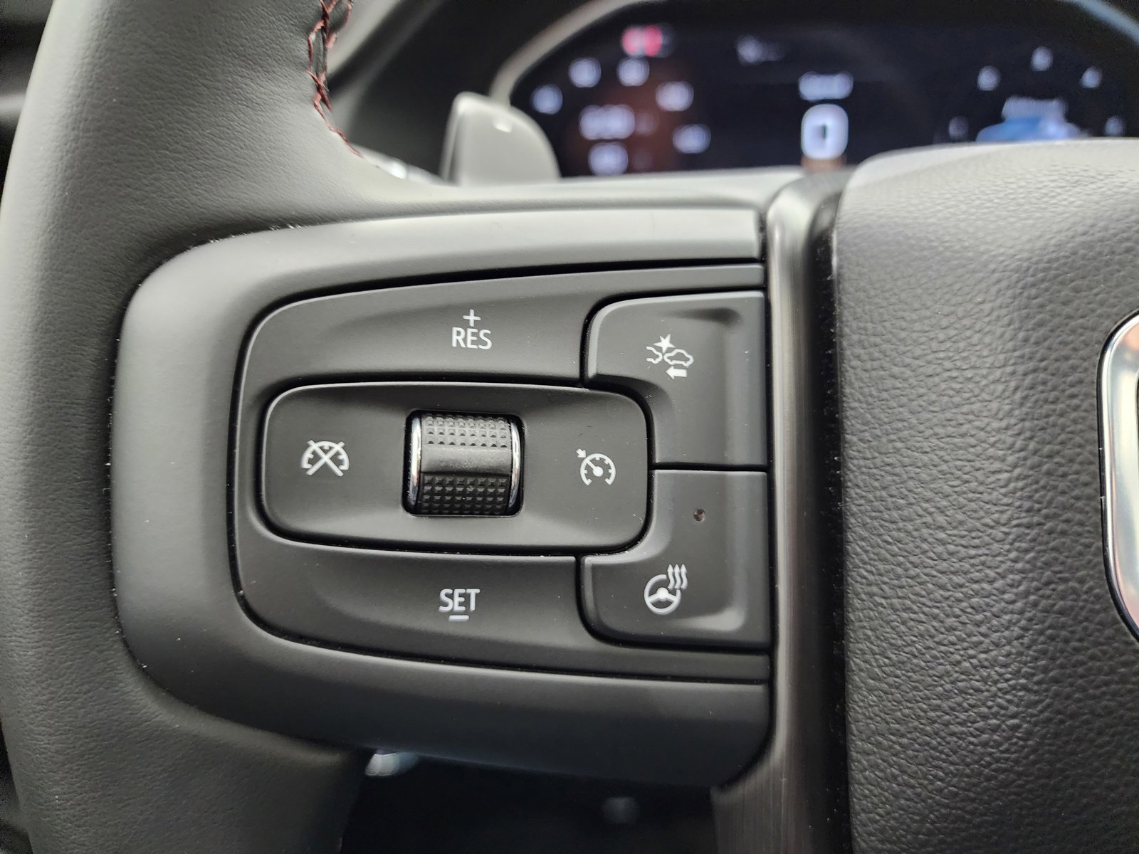 Used 2024 GMC Sierra 1500 AT4X image 18