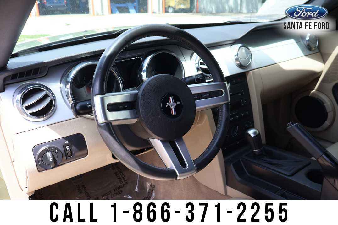 Used 2006 Ford Mustang GT RWD image 10