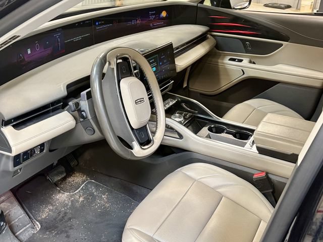Certified 2024 Lincoln Nautilus Premier AWD/4WD image 3