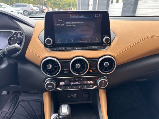 Used 2023 Nissan Sentra SV w/ SV Premium Package FWD image 18