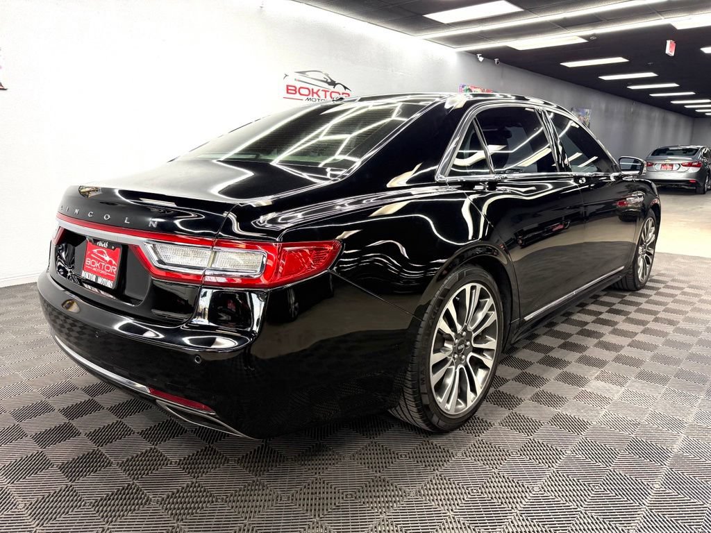 Used 2017 Lincoln Continental Select AWD/4WD image 14