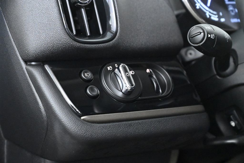 Used 2023 MINI Cooper Countryman S w/ Signature Upholstery Package image 20