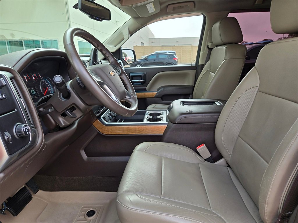 Used 2017 Chevrolet Silverado 1500 LTZ w/ LTZ Plus Package image 9