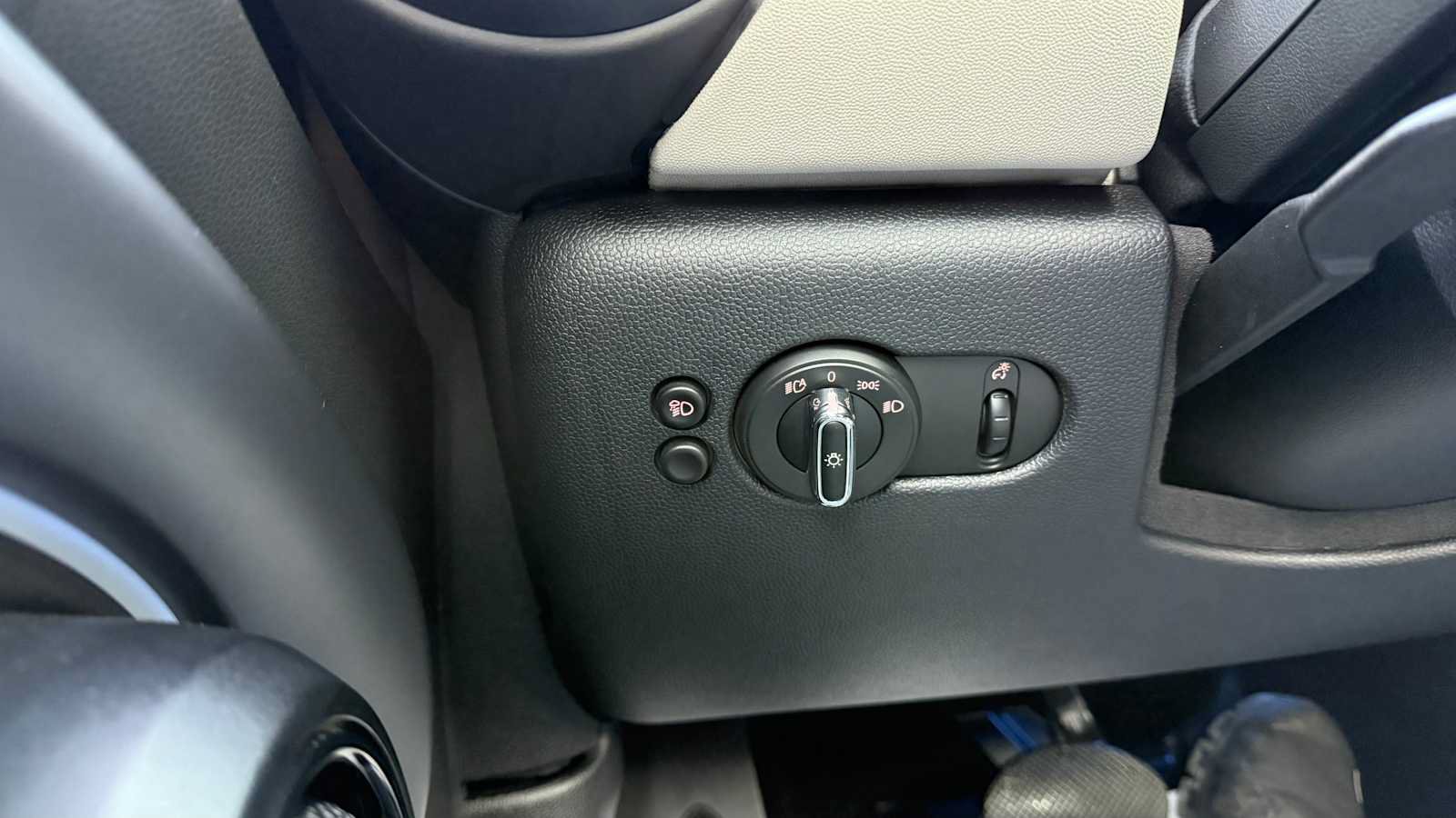Used 2024 MINI Cooper S FWD image 13