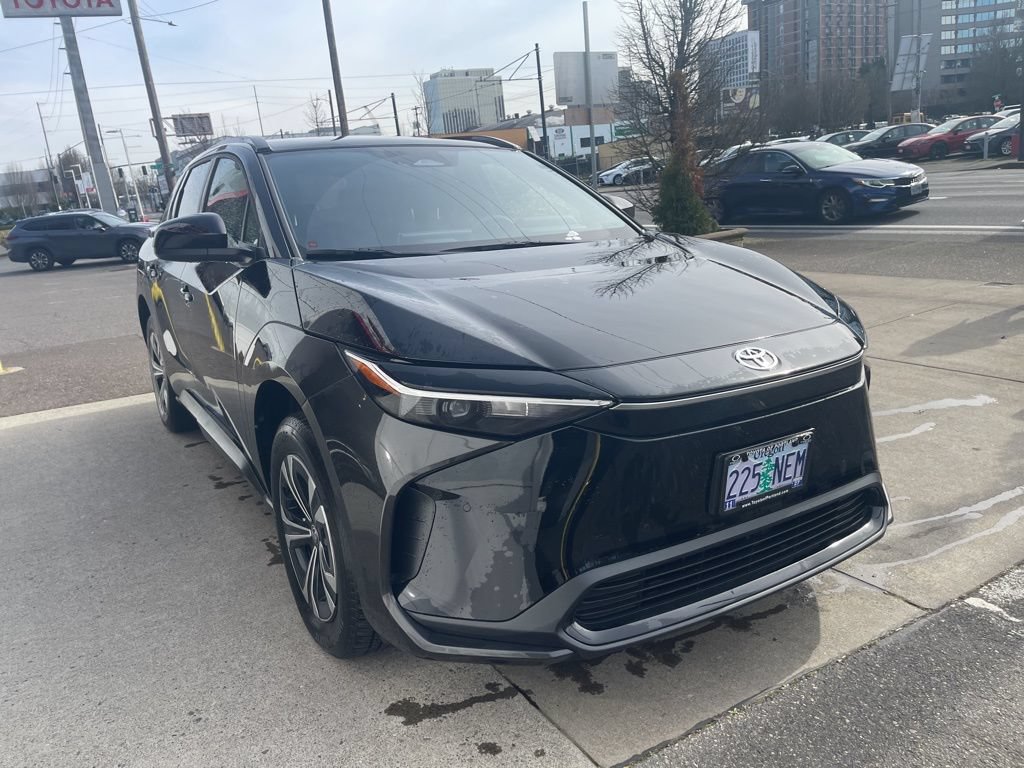 Used 2024 Toyota bZ4X AWD w/ Weather Package image 4