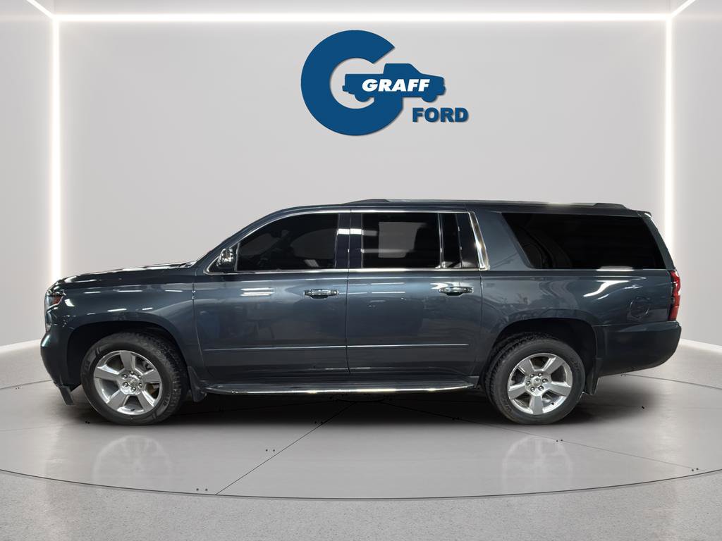 Used 2019 Chevrolet Suburban Premier AWD/4WD image 3