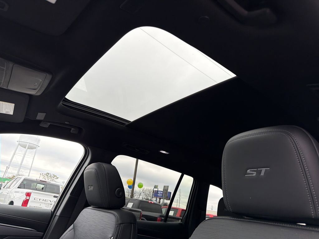New 2026 Buick Enclave Sport Touring w/ Power Package FWD image 12