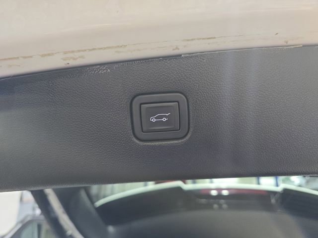Used 2023 Chevrolet Blazer LT w/ Midnight/Sport Edition image 15