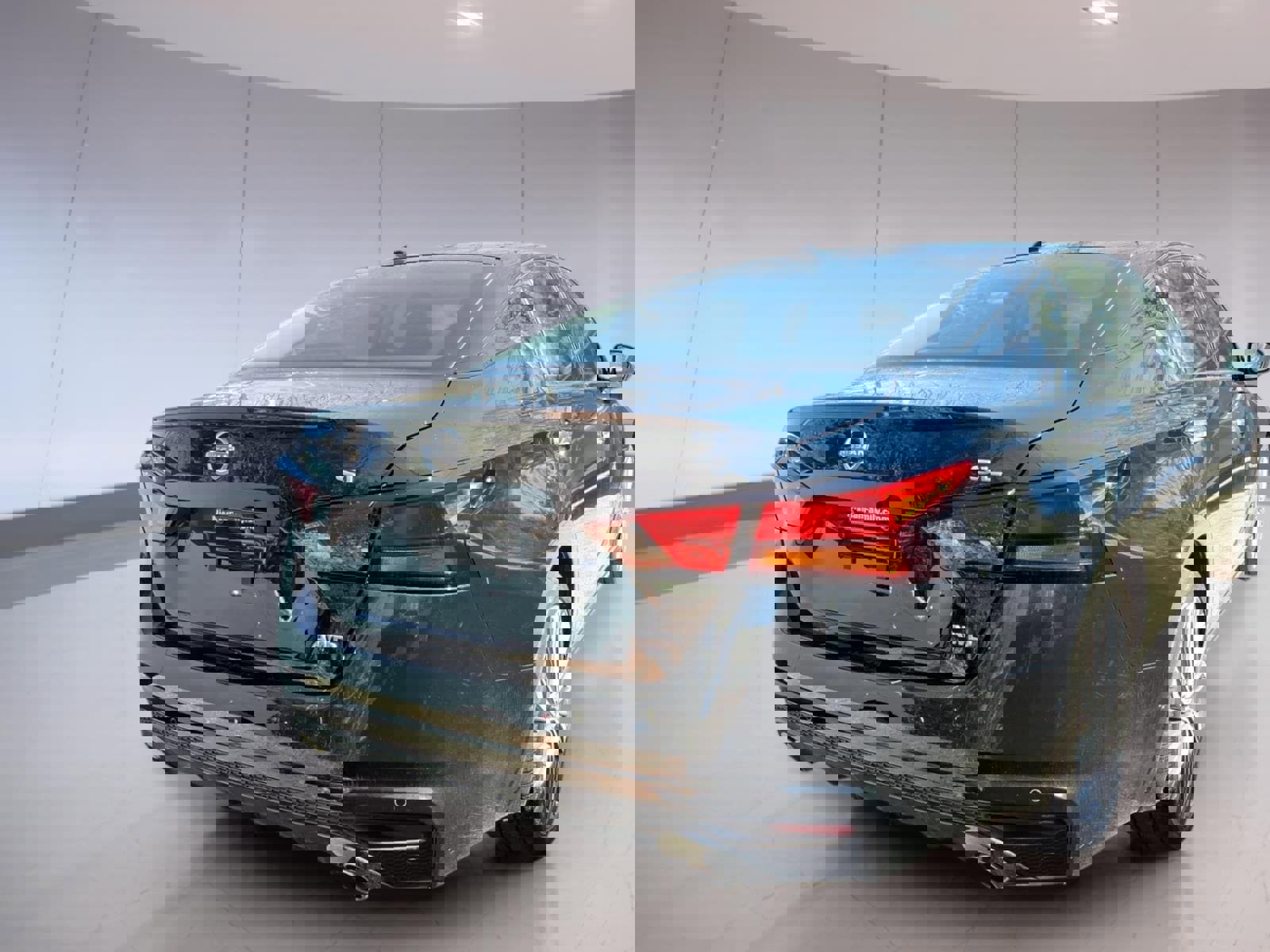 Used 2025 Nissan Altima 2.5 SL image 4