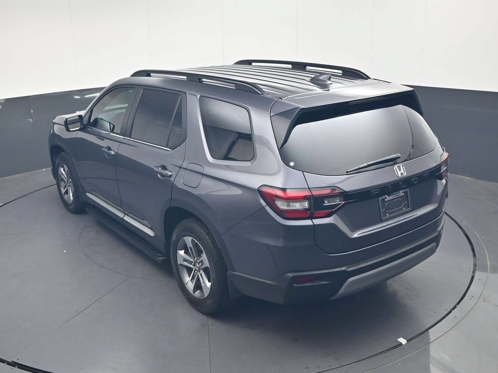 Certified 2025 Honda Pilot EX-L image 36