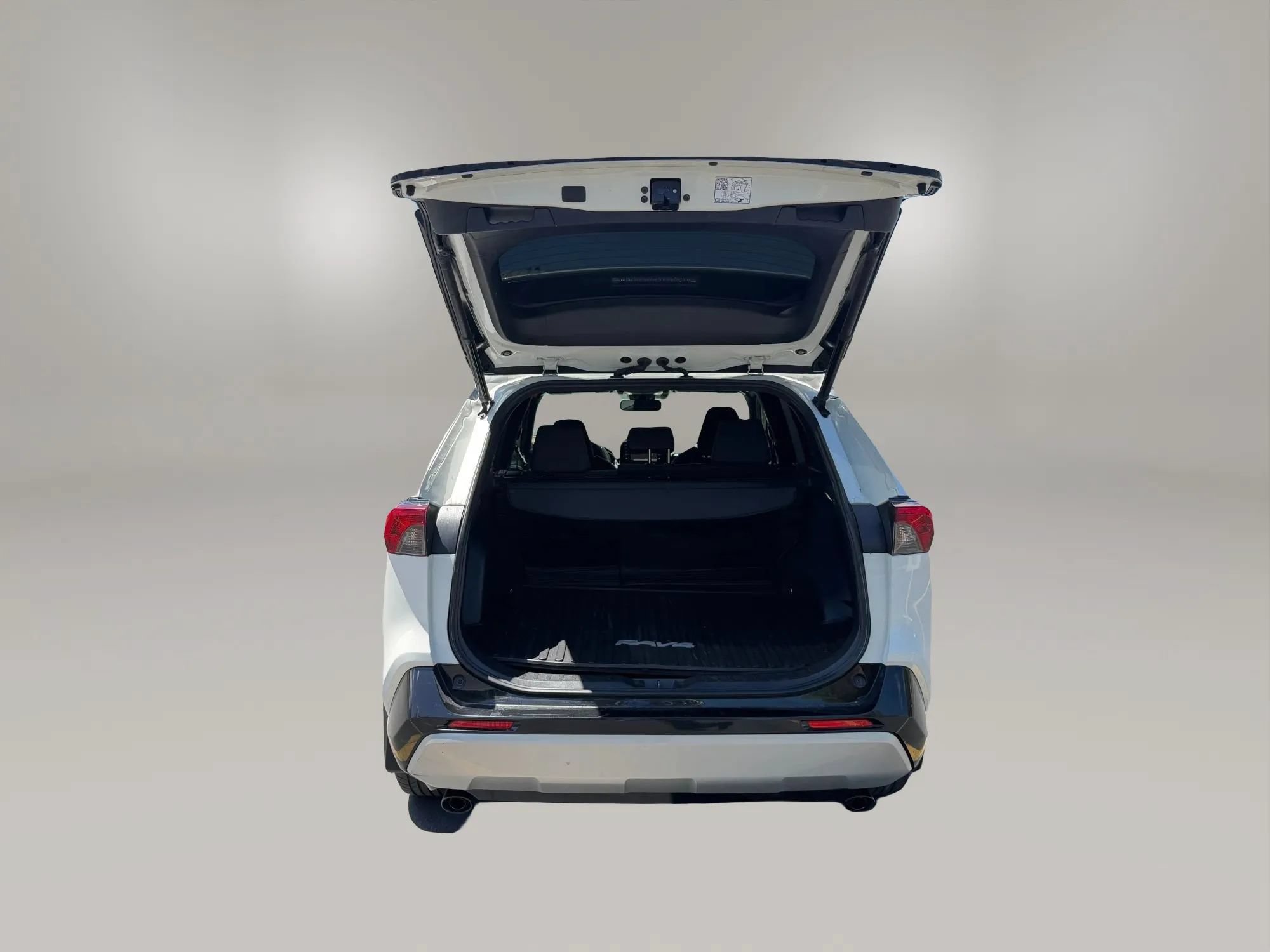Used 2022 Toyota RAV4 SE w/ Convenience Package AWD/4WD image 7