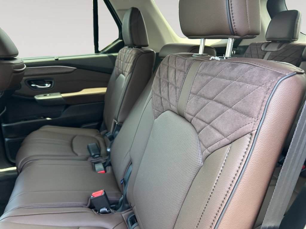 New 2026 Honda Pilot Elite image 15