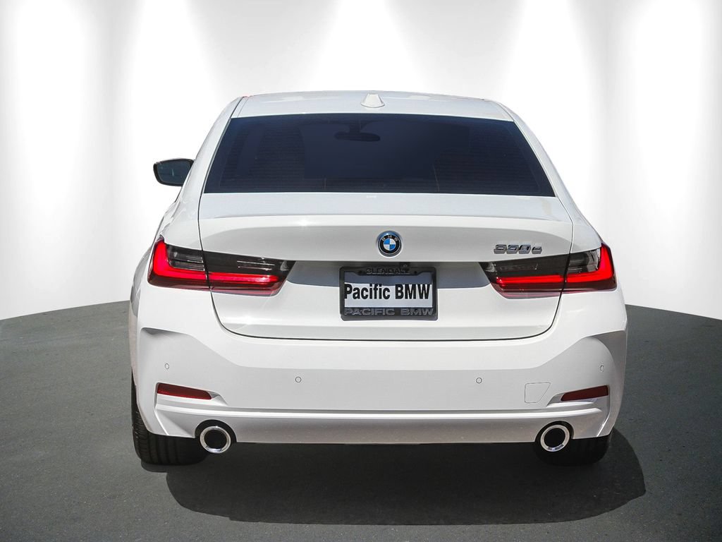 Used 2023 BMW 330e w/ Driving Assistance Package RWD image 5