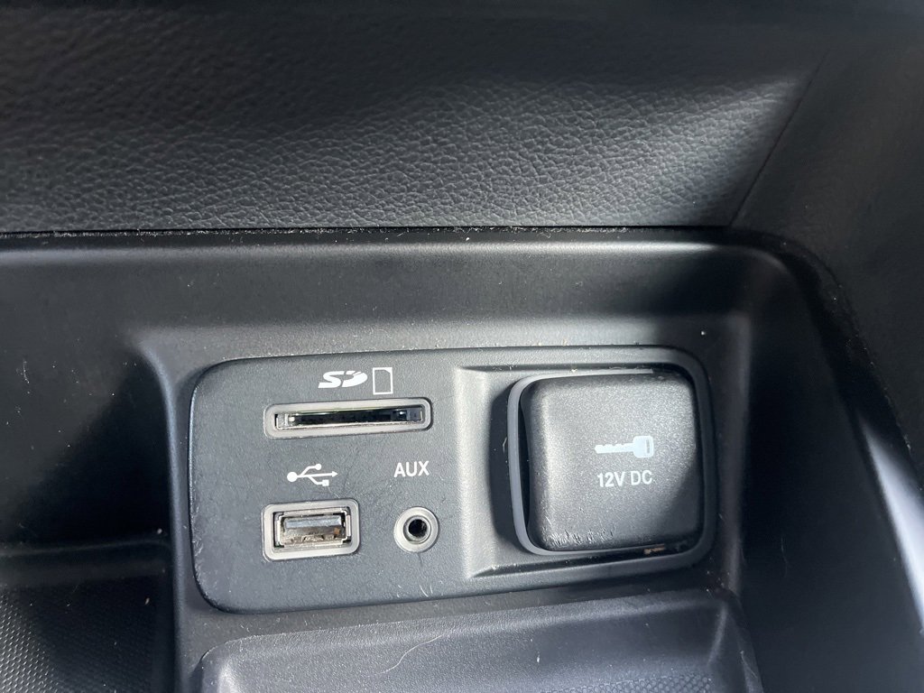 Used 2014 Jeep Cherokee Latitude image 18