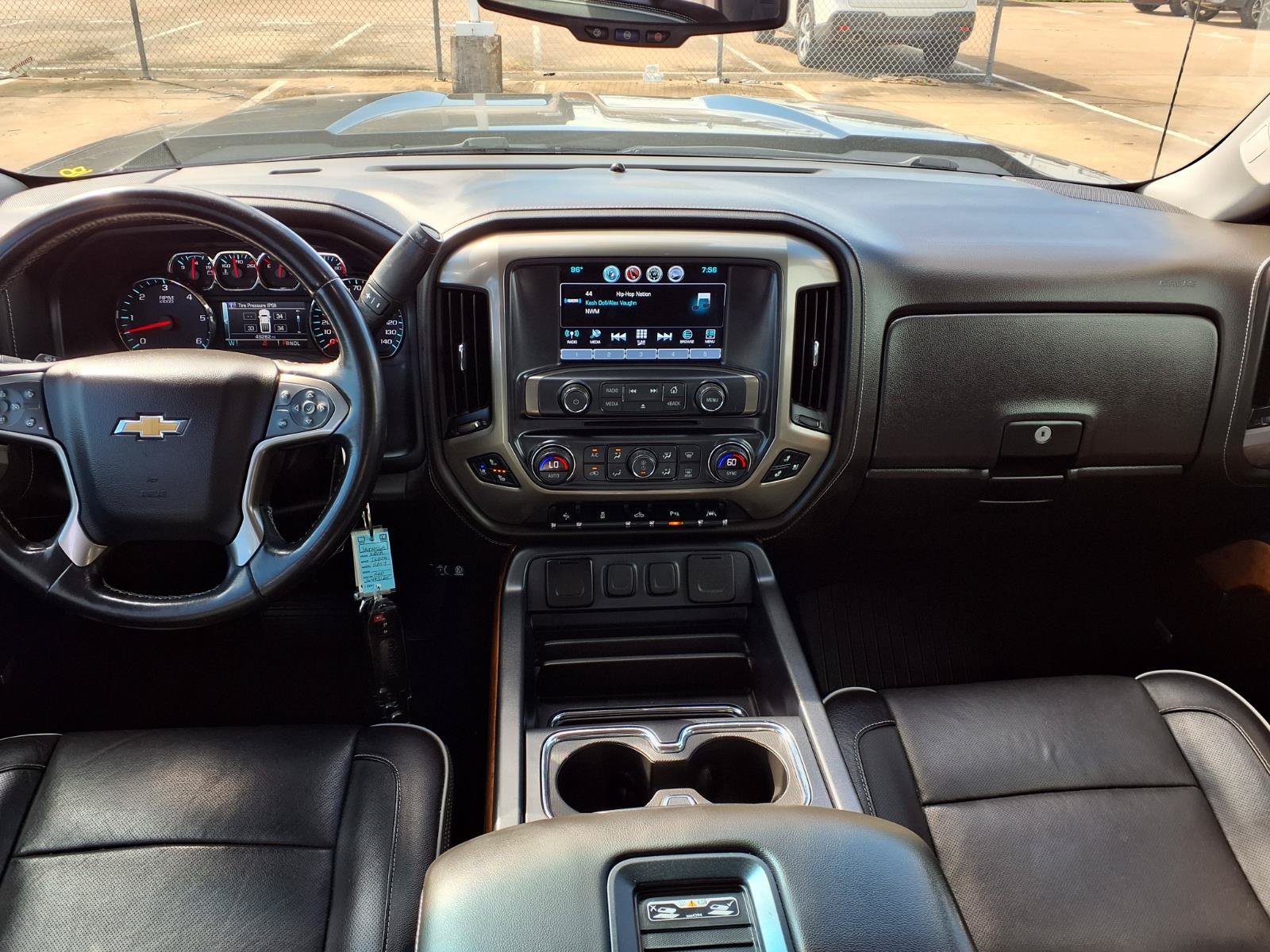 Used 2018 Chevrolet Silverado 1500 High Country RWD image 5