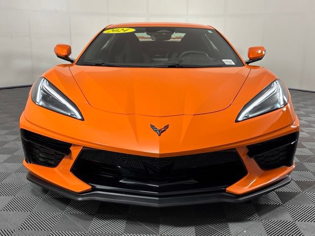 Used 2024 Chevrolet Corvette Stingray Convertible w/ Z51 Performance Package RWD image 4