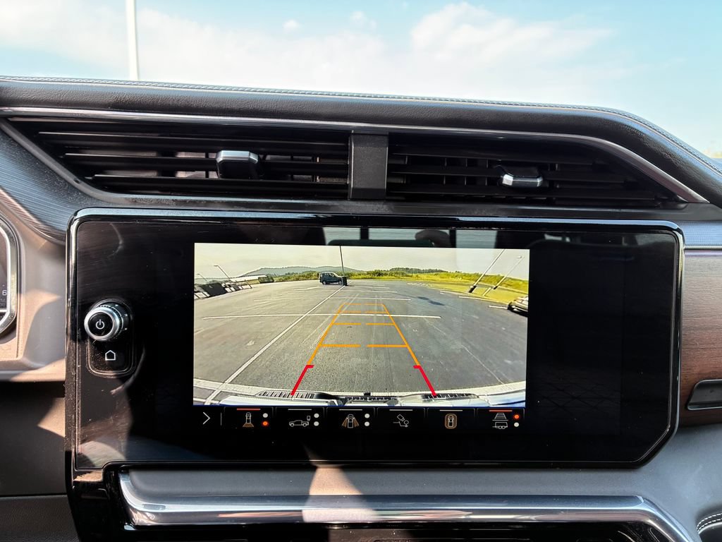 Used 2025 GMC Sierra 1500 Denali Ultimate AWD/4WD image 14