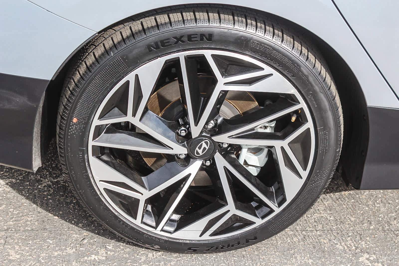 Certified 2023 Hyundai Ioniq 6 SEL AWD/4WD image 11