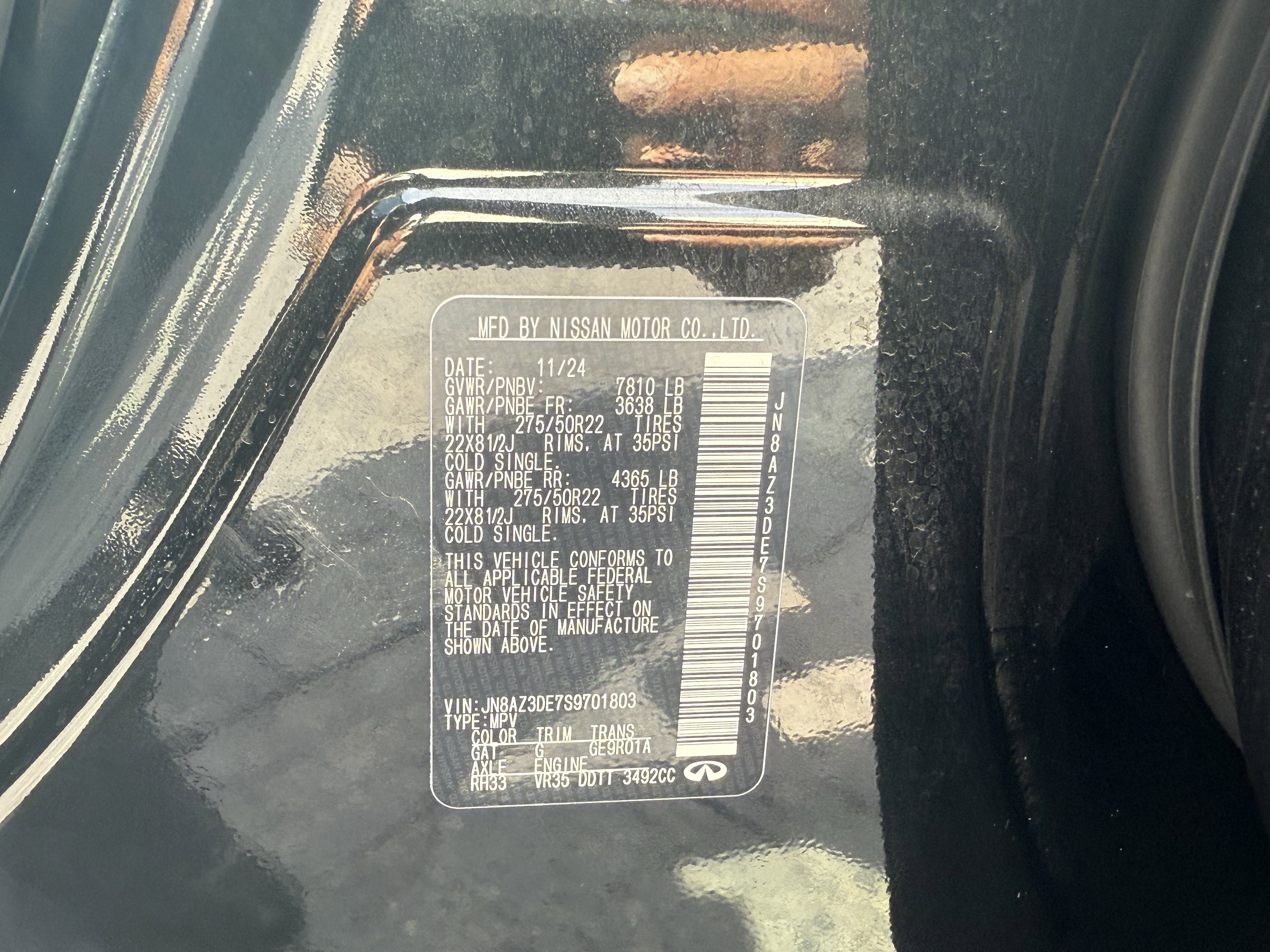 Certified 2025 INFINITI QX80 Sensory image 30