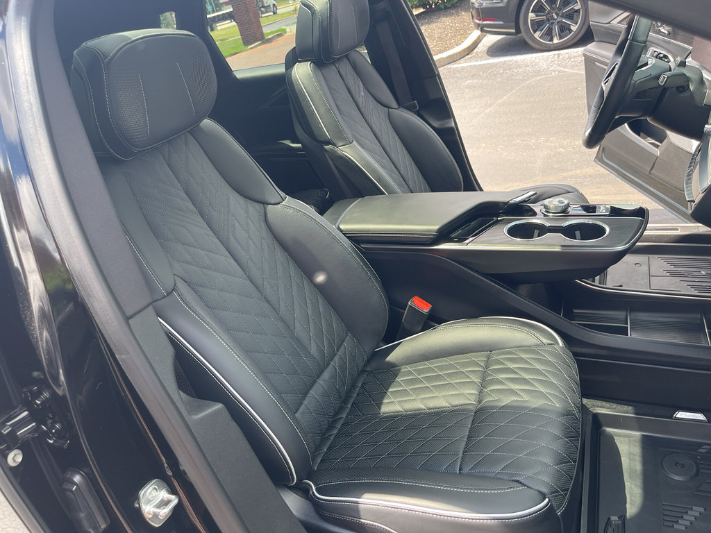 Used 2026 Cadillac Lyriq V w/ LPO, Floor Liner Package AWD/4WD image 33