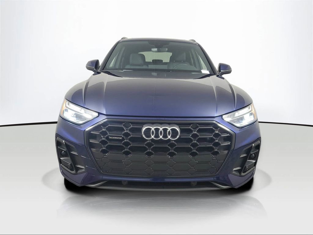 Used 2025 Audi Q5 2.0T Premium AWD/4WD image 2