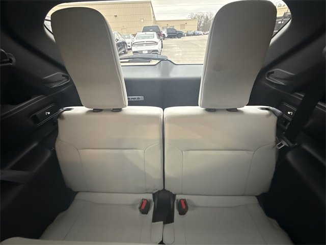 Used 2023 Mitsubishi Outlander SEL image 22