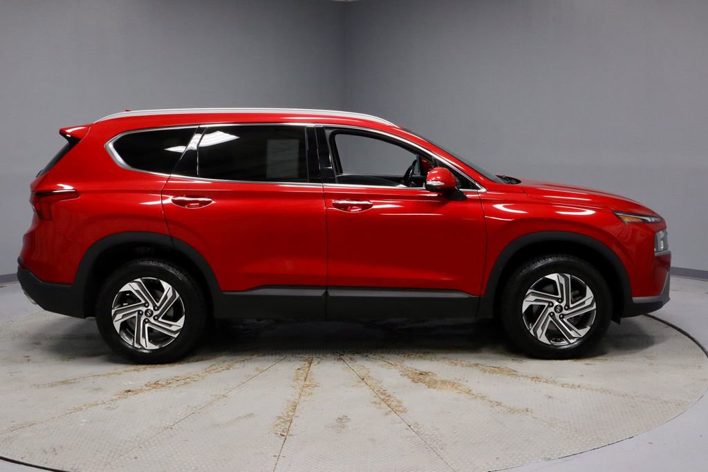 Certified 2023 Hyundai Santa Fe SEL w/ Cargo Package AWD/4WD image 7