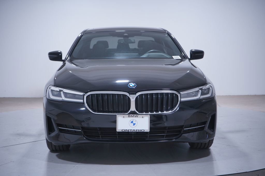 Used 2023 BMW 530e 530e iPerformance w/ Premium Package image 4