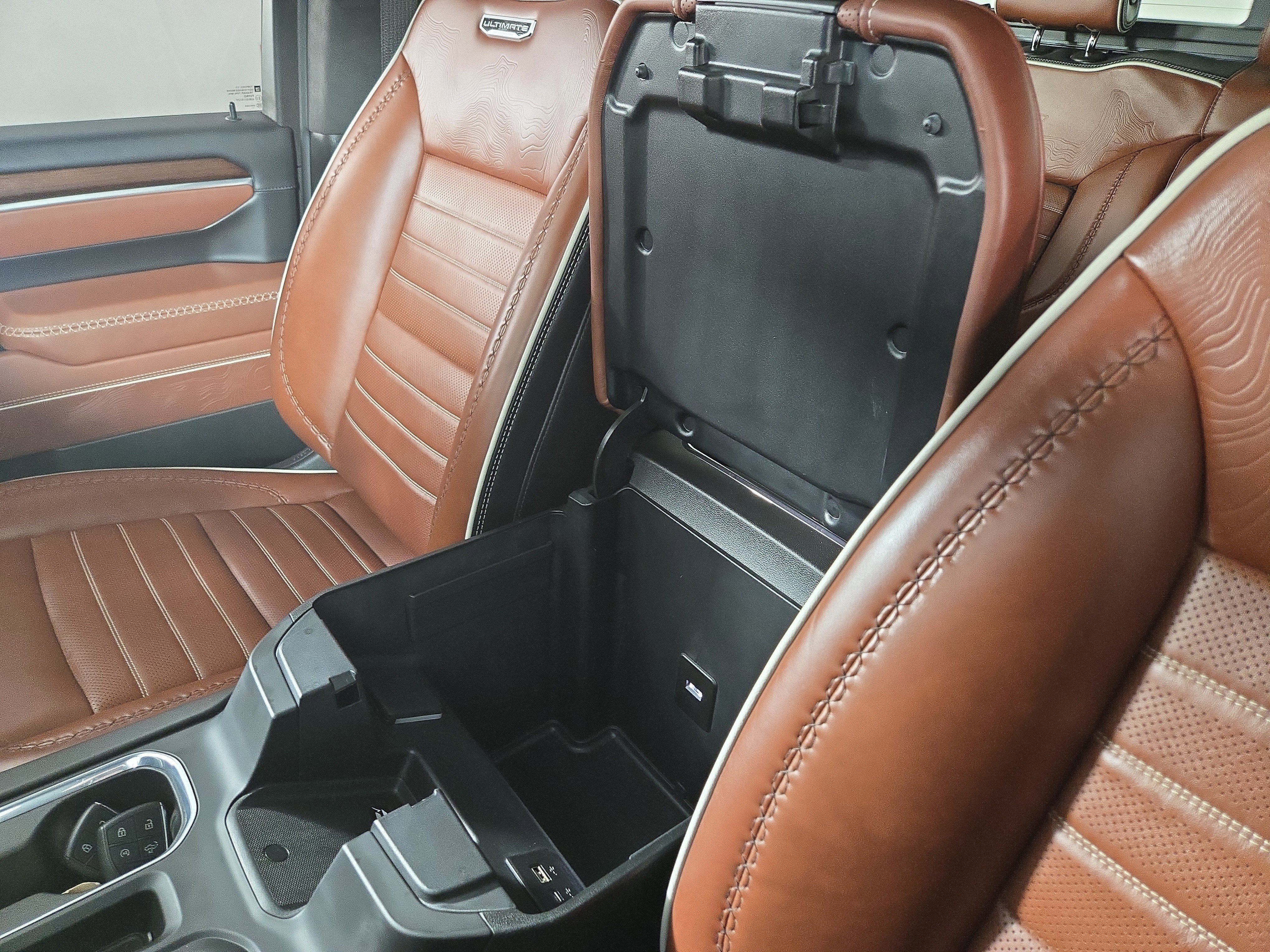 Certified 2025 GMC Sierra 2500 Denali Ultimate image 29