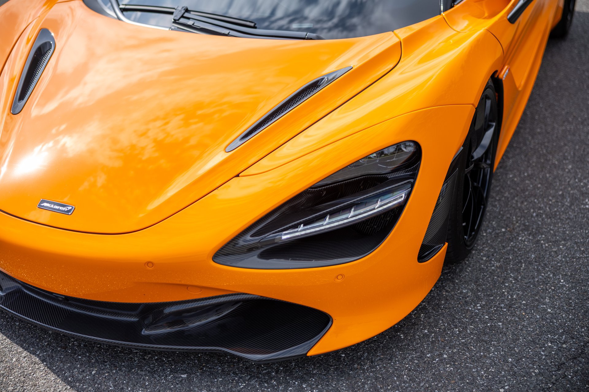Used 2019 McLaren 720S RWD image 20