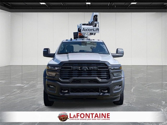 New 2025 RAM 5500 Tradesman image 14