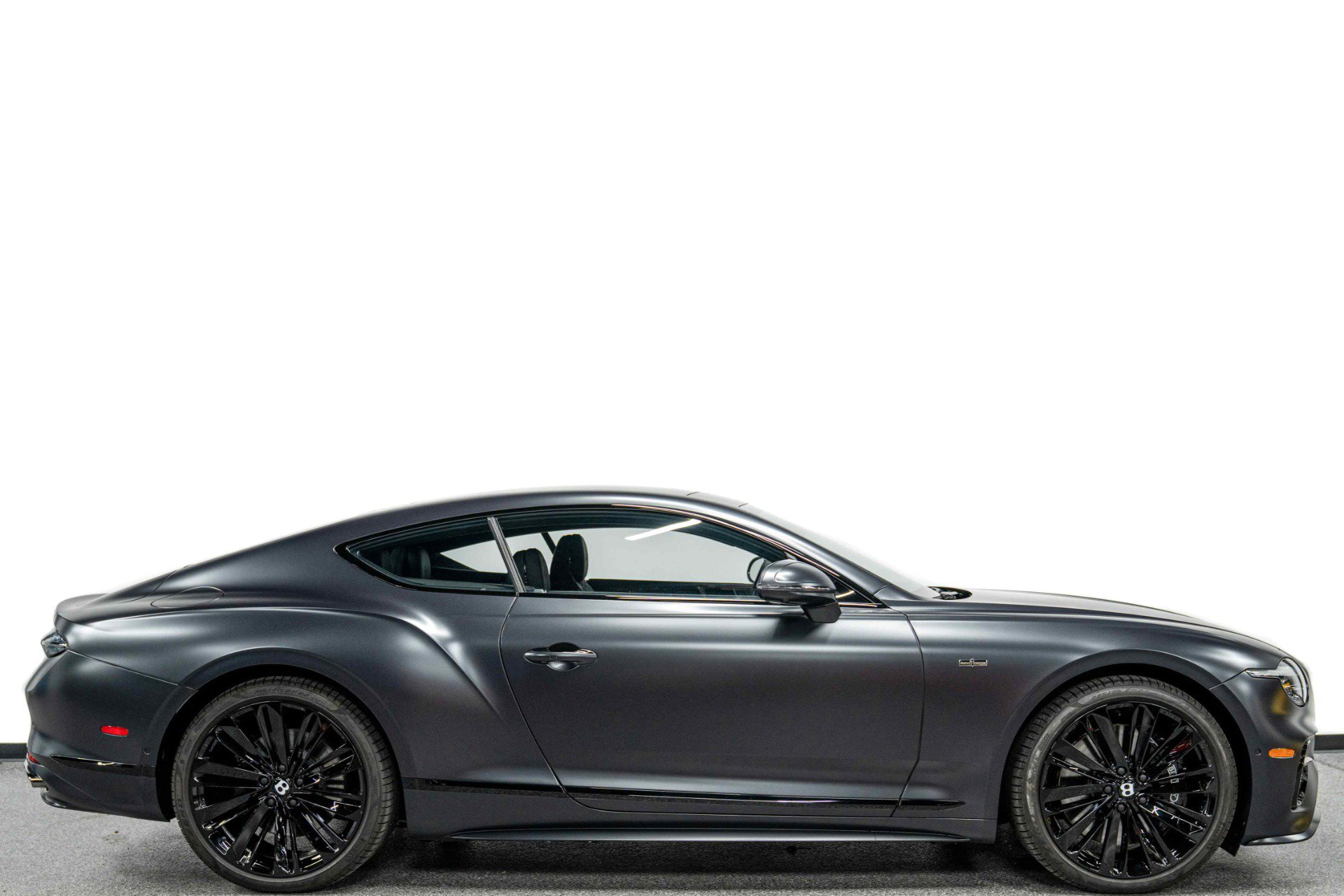 Used 2025 Bentley Continental GT Speed image 2