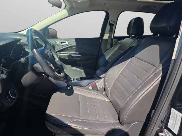 Used 2016 Ford Escape SE w/ SE Leather Comfort Package AWD/4WD image 10