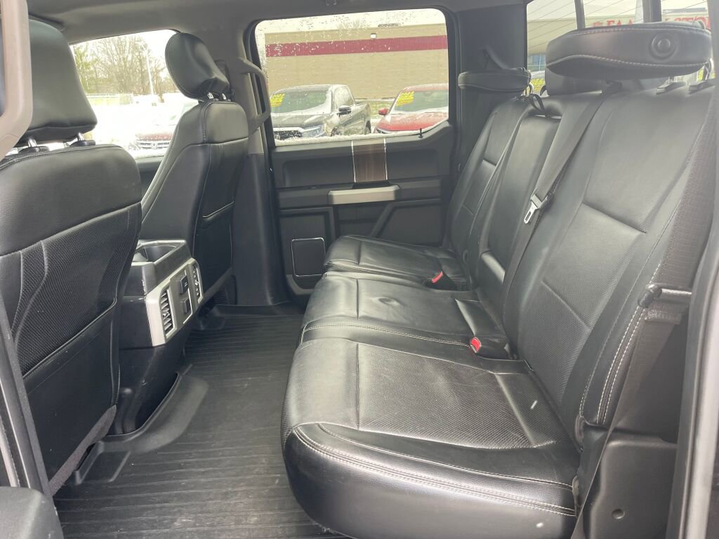 Used 2016 Ford F150 Lariat image 19