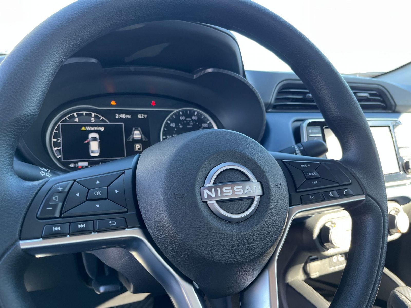 Used 2025 Nissan Versa SV FWD image 25