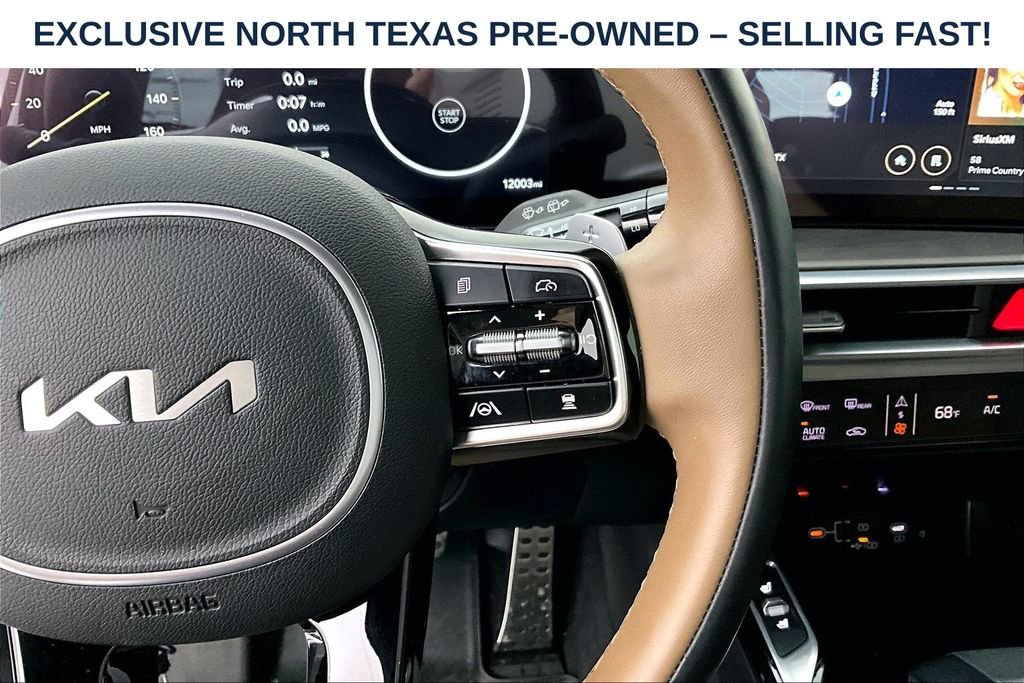 Used 2025 Kia Sorento SX Prestige w/ Olive Brown Leather Package AWD/4WD image 27