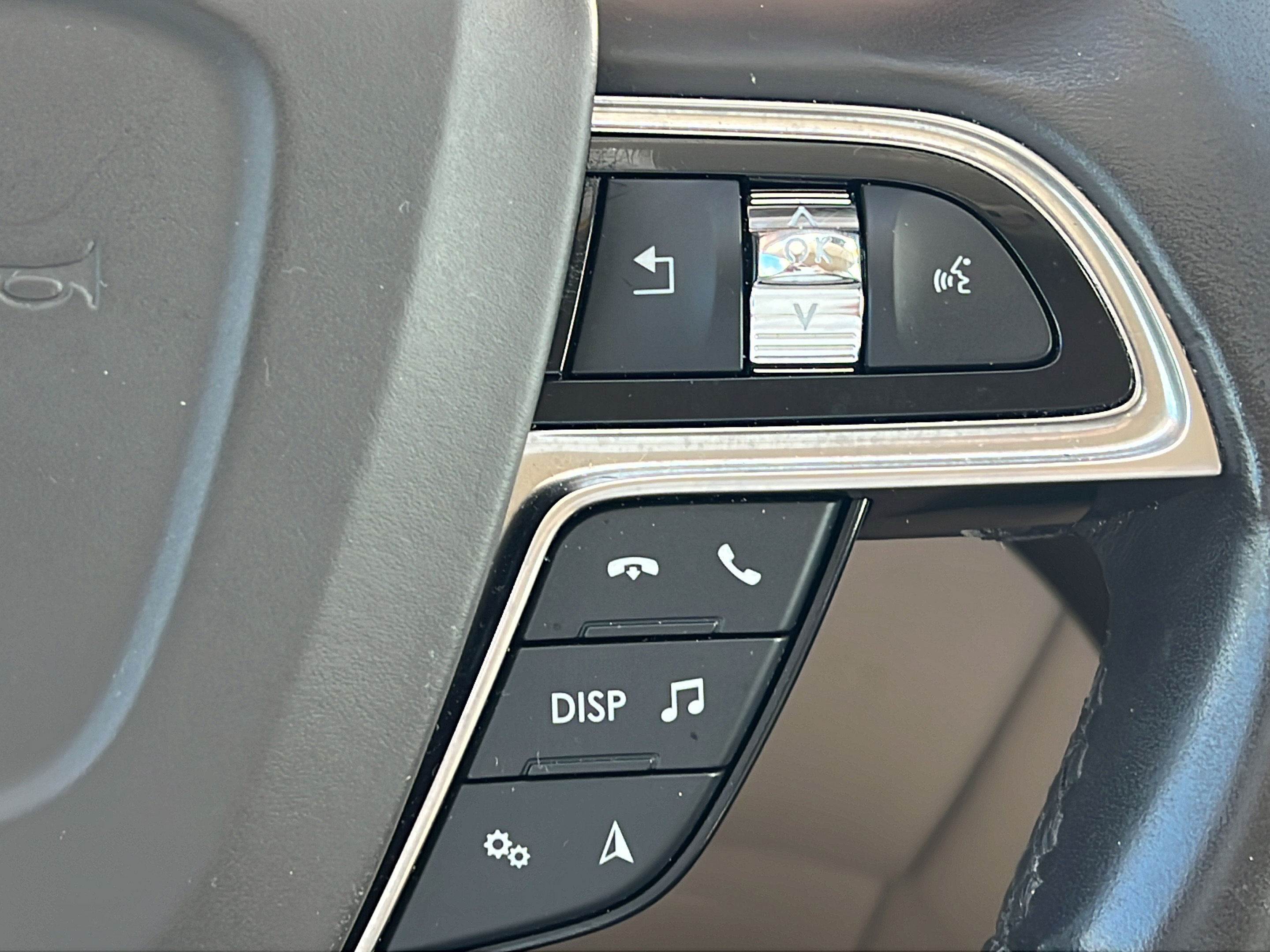 Used 2020 Lincoln Nautilus FWD w/ Equipment Group 101A image 29
