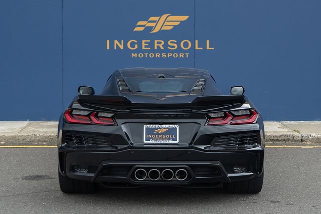 Used 2024 Chevrolet Corvette Z06 image 6