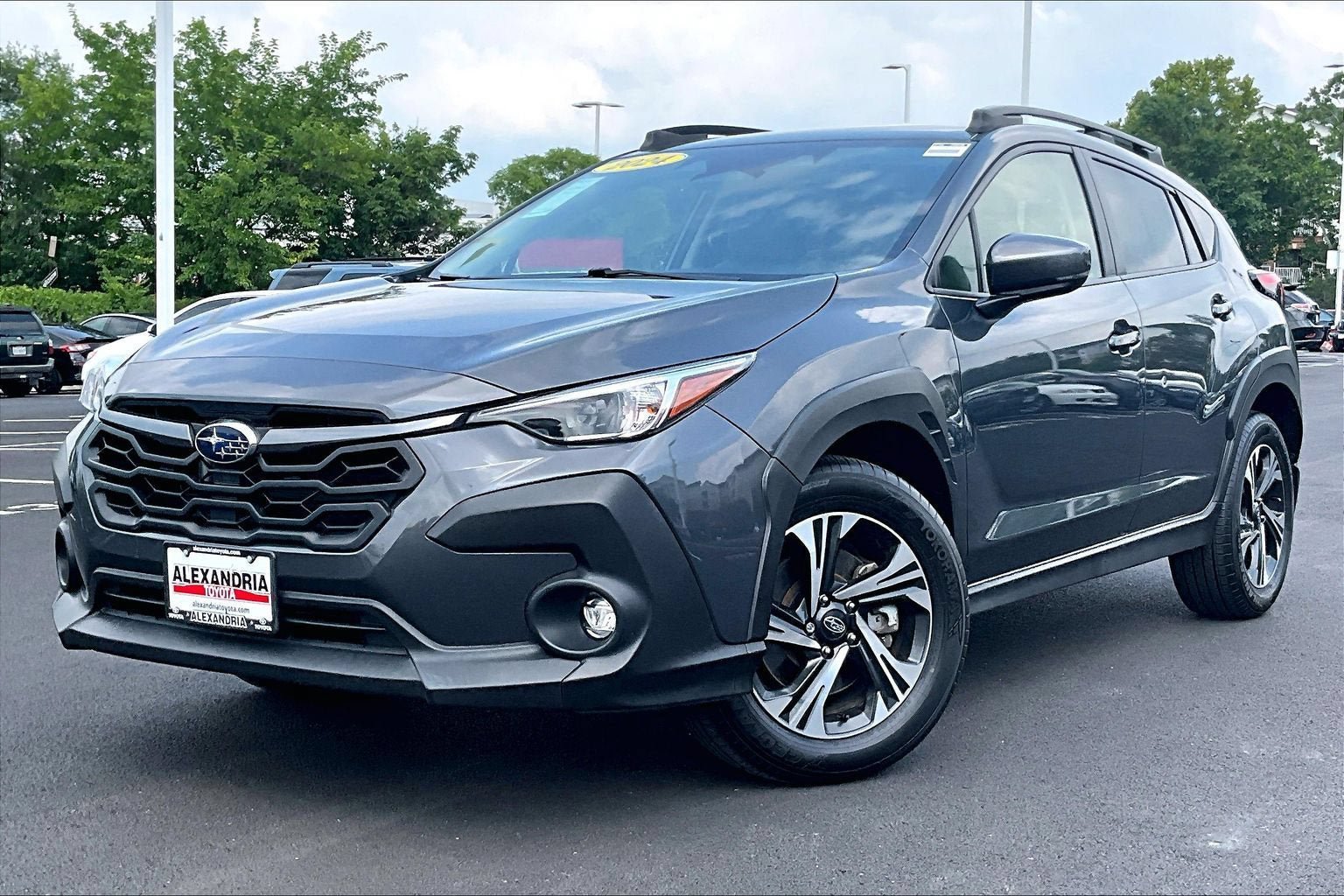 Used 2024 Subaru Crosstrek 2.0i Premium AWD/4WD image 1