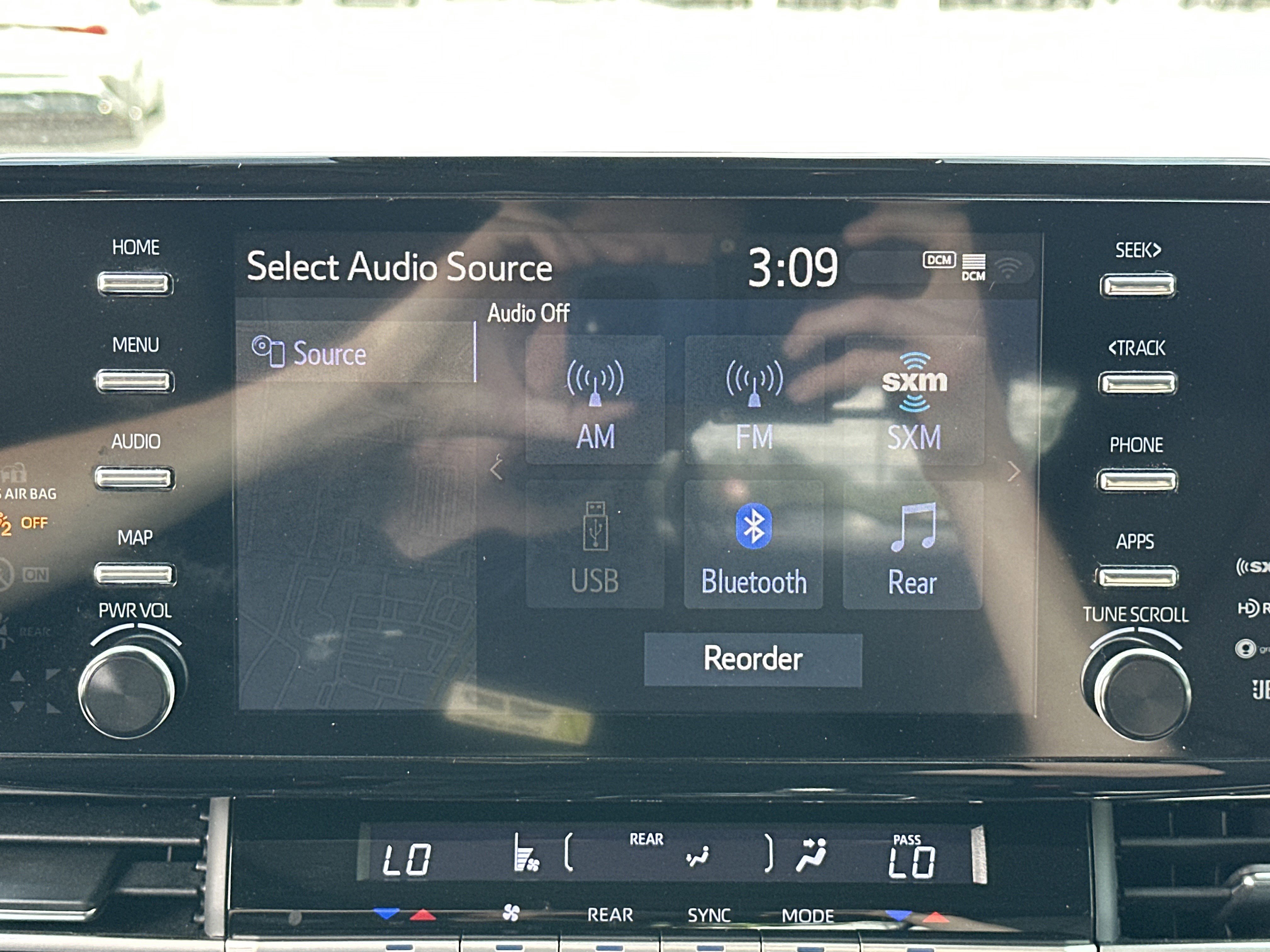 Certified 2023 Toyota Sienna Platinum FWD image 23