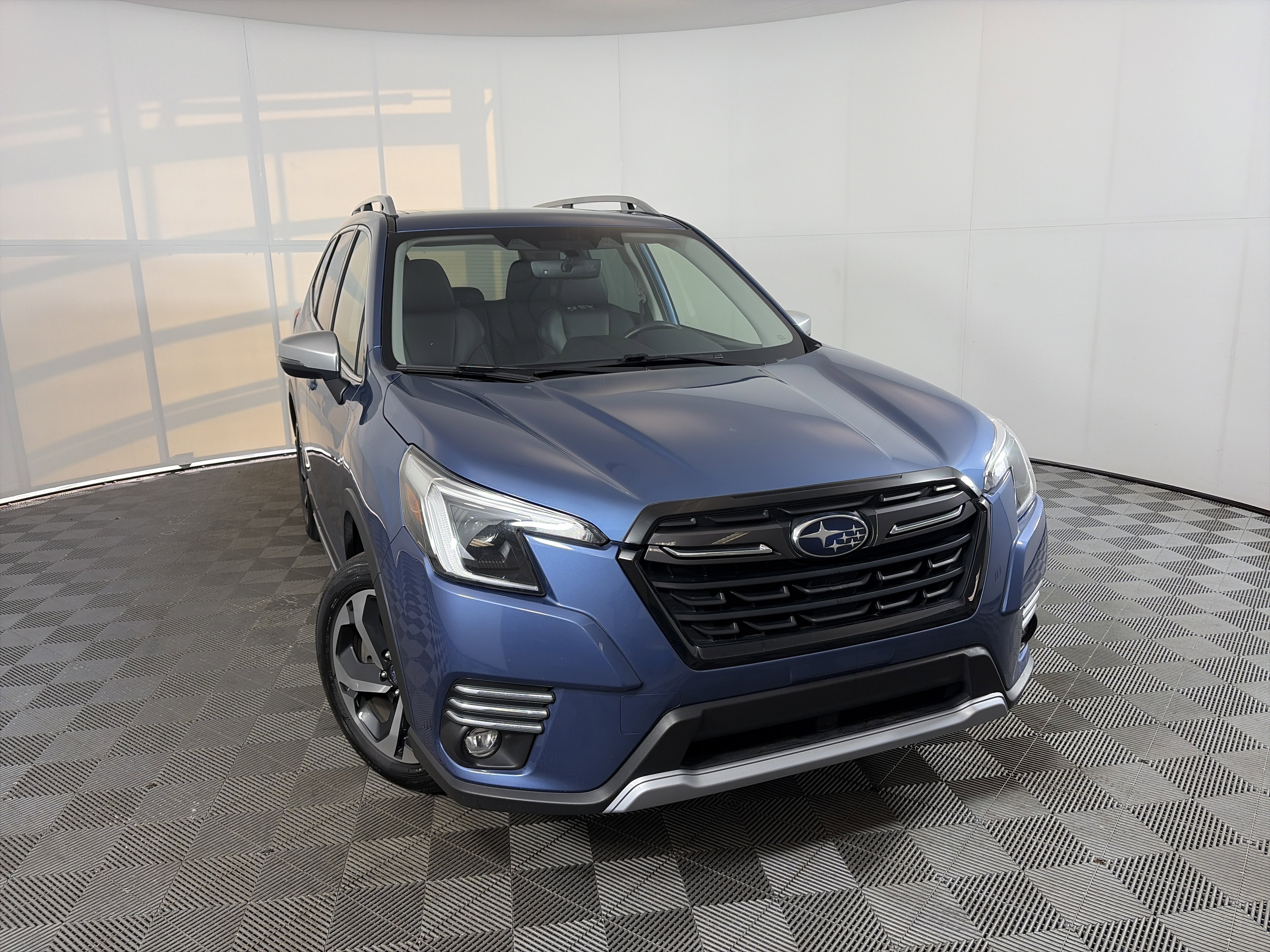 Used 2024 Subaru Forester Touring w/ POP Package 3 video 1