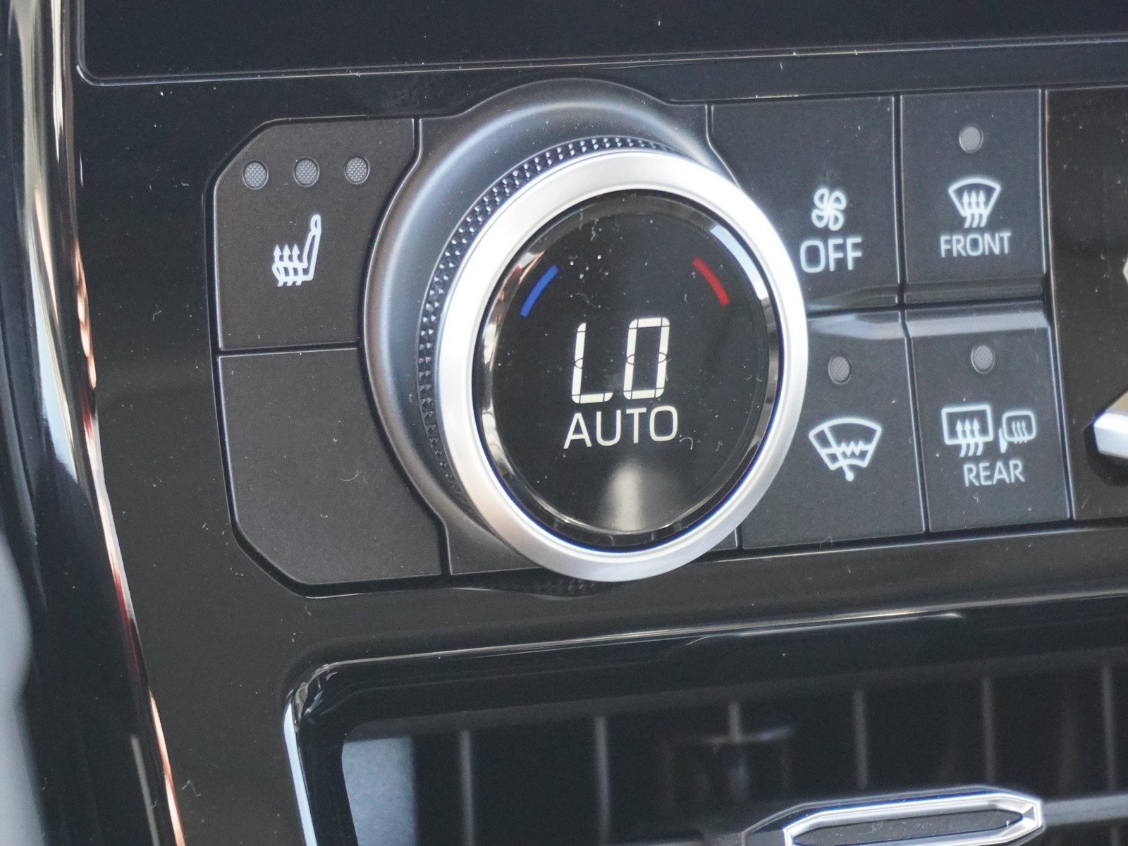 New 2026 Toyota Highlander XLE AWD/4WD image 26