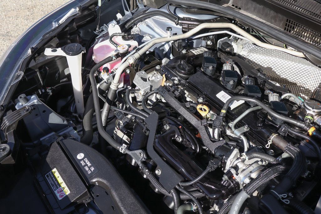 Used 2022 Toyota Corolla Cross L image 11