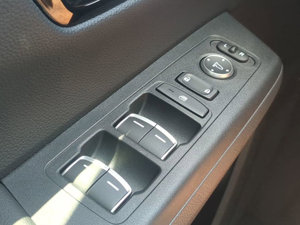 Used 2024 Honda CR-V Sport Touring image 21
