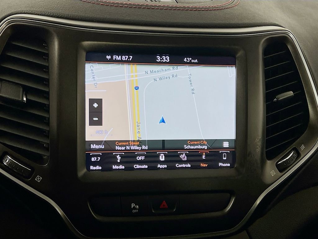 Used 2019 Jeep Cherokee Trailhawk w/ Comfort/Convenience Group image 13