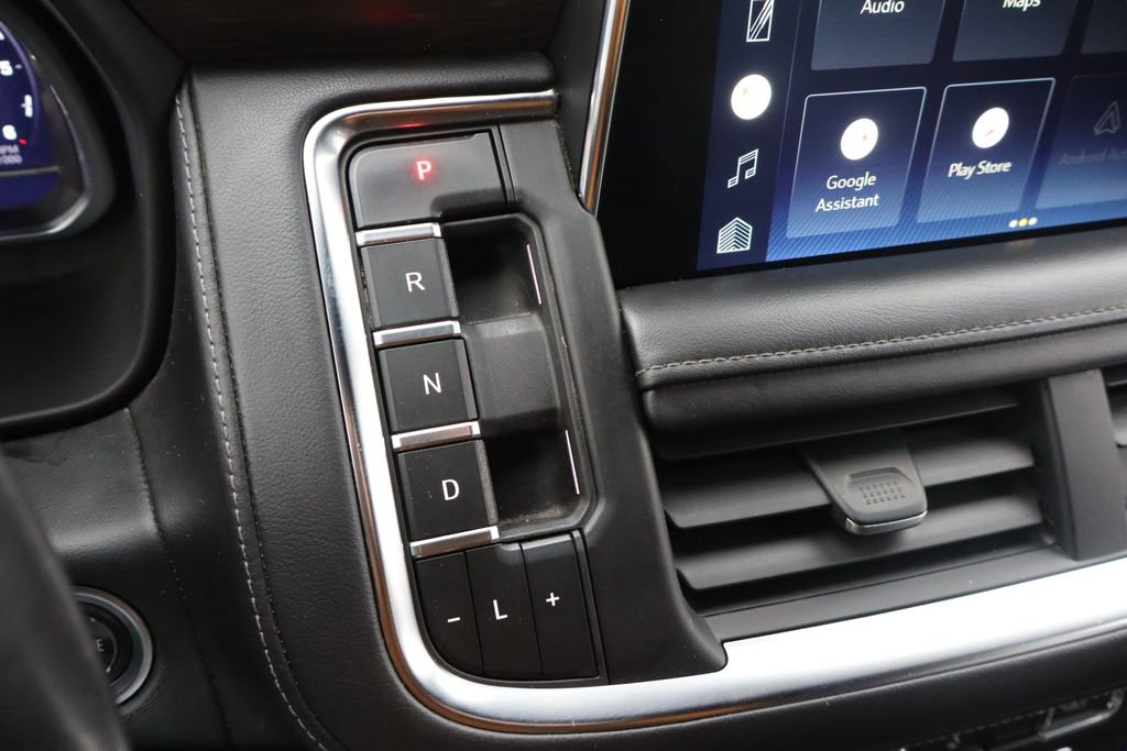 Used 2022 Chevrolet Tahoe Z71 w/ Luxury Package image 8