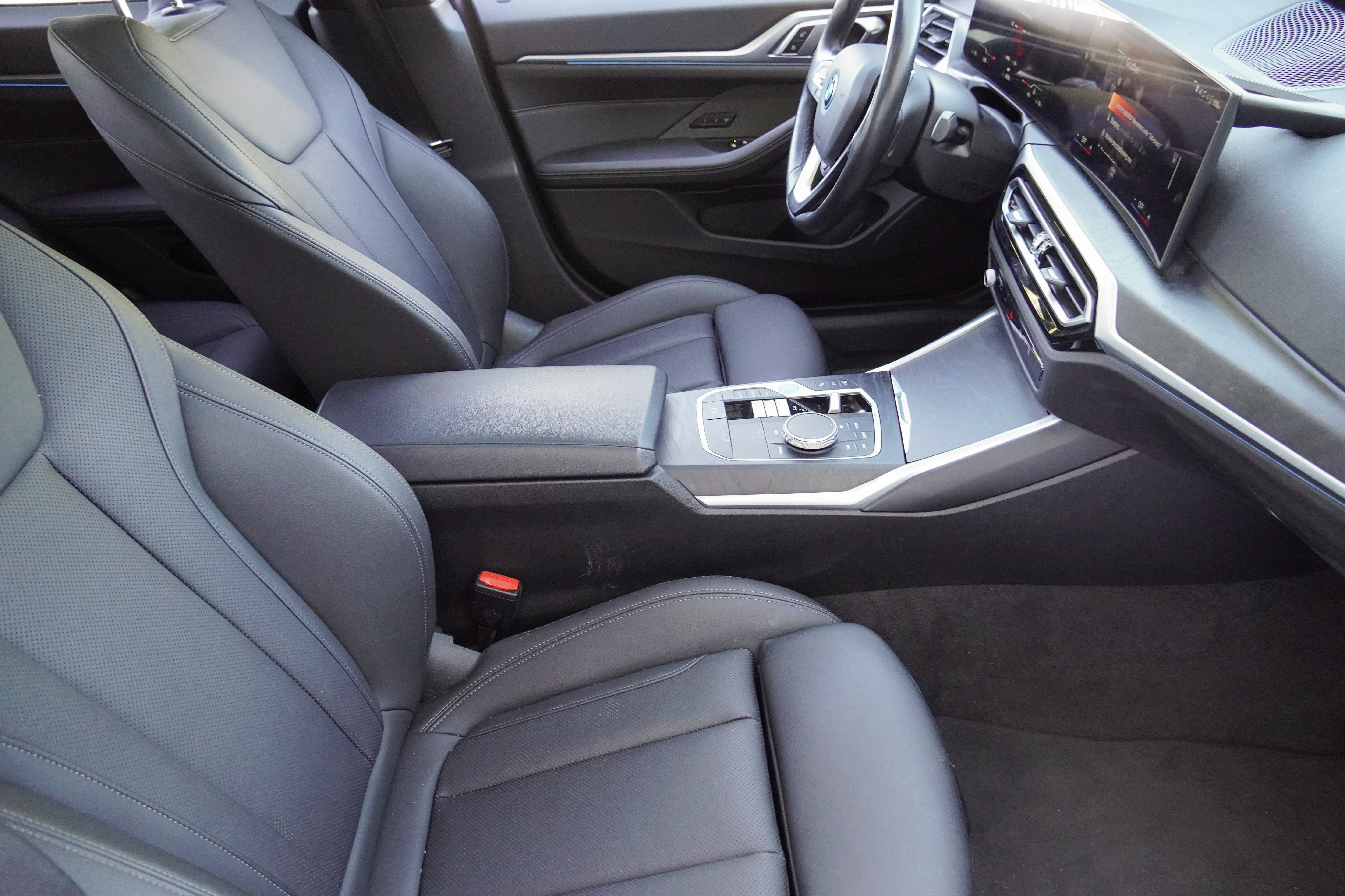 Certified 2023 BMW i4 eDrive40 RWD image 10