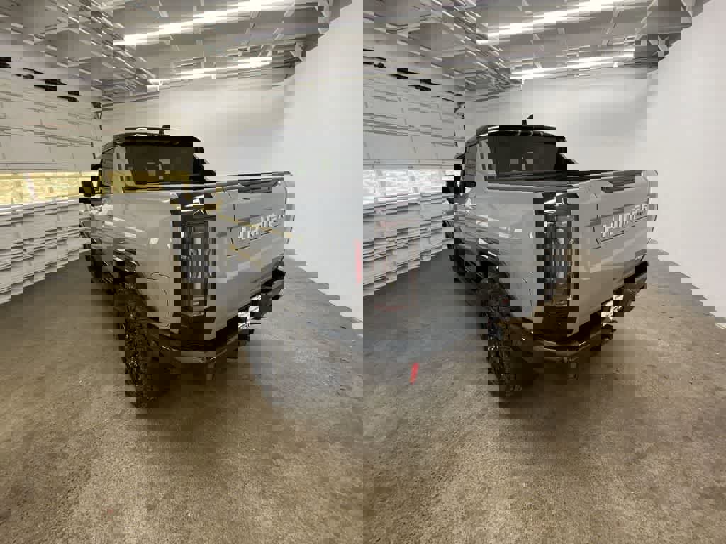 Used 2024 GMC Hummer EV 2X AWD/4WD image 4