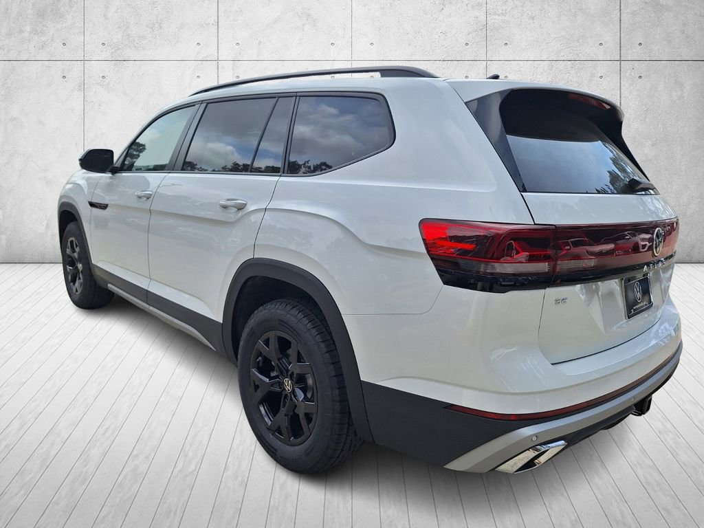New 2026 Volkswagen Atlas Peak Edition AWD/4WD image 3