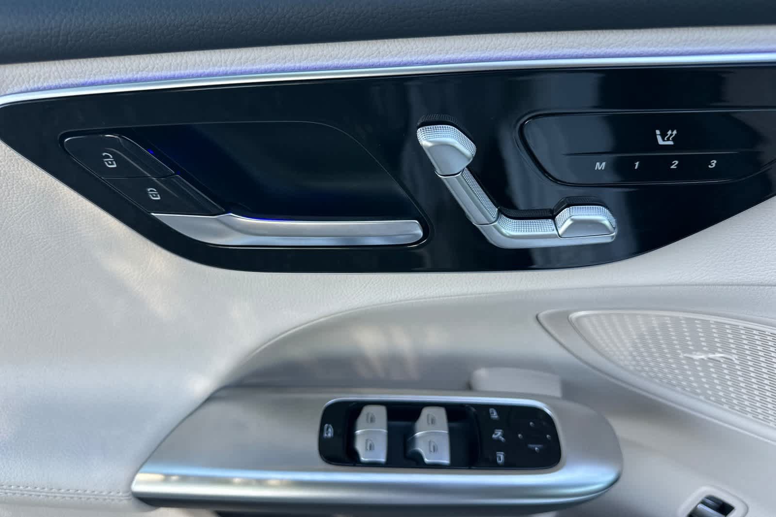 New 2026 Mercedes-Benz C 300 4MATIC Sedan image 10